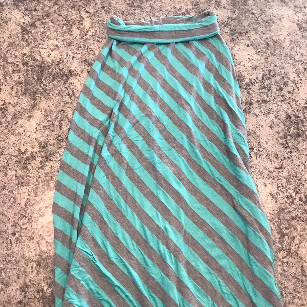 Maxi skirt